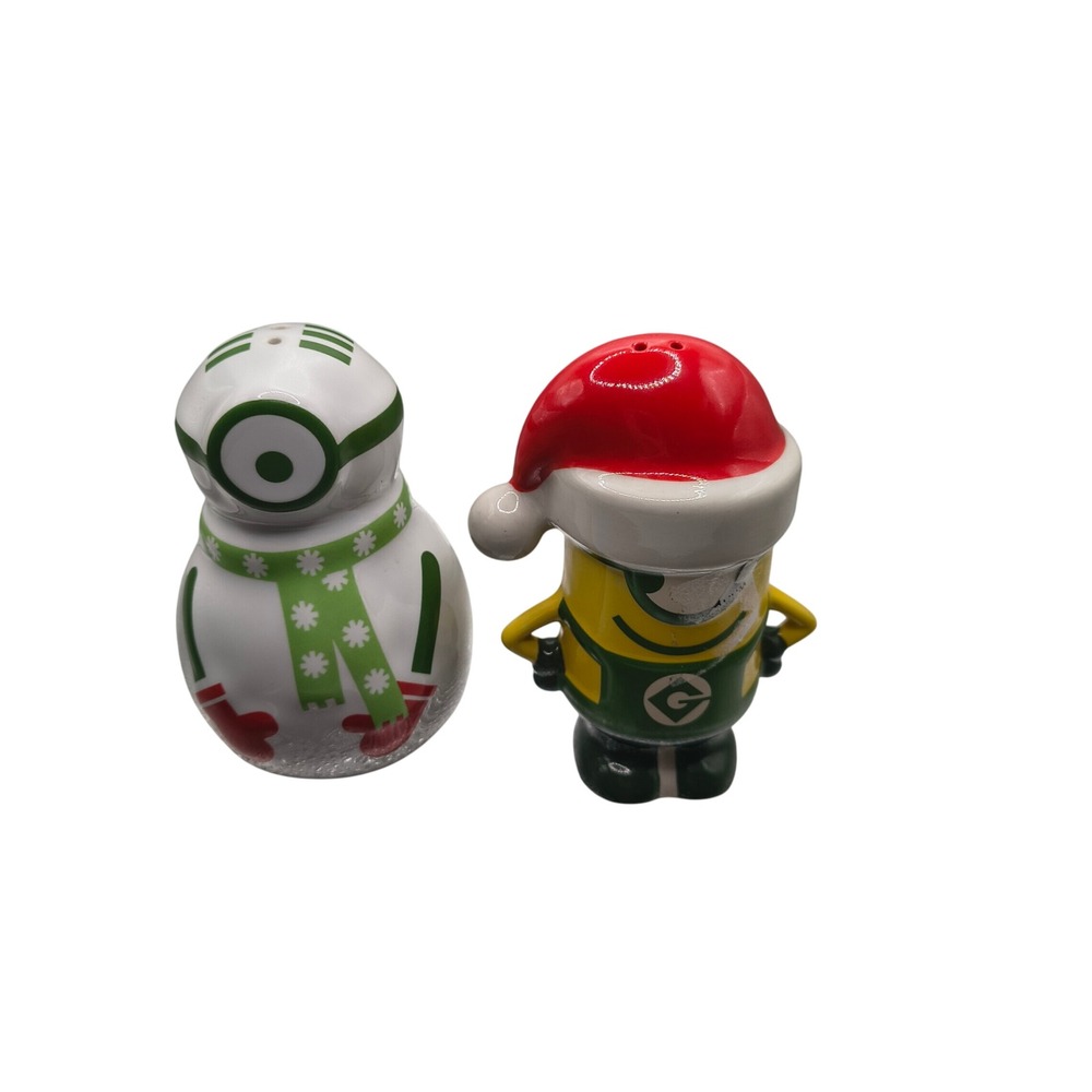 Universal Studios Minions Christmas Salt and Pepper Shakers Santa Snowman Set